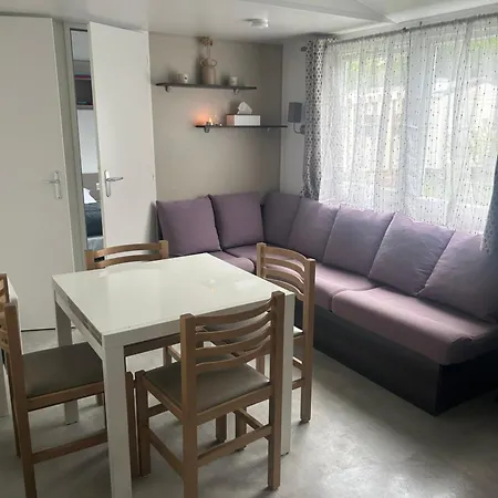 Camping Mobil 6 Personnes *